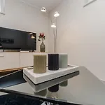 아파트 Karla