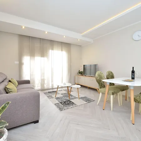 Daire Karla Zadar