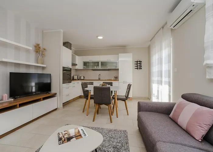 Karla Apartamento Zadar