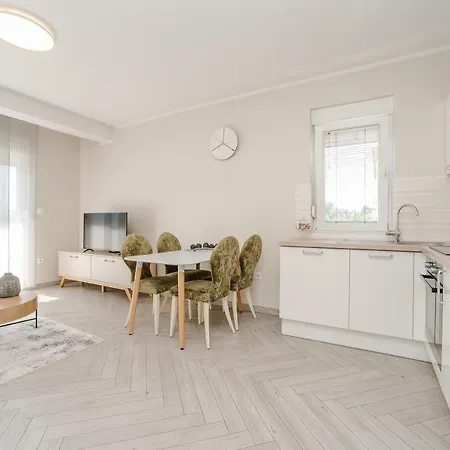 Karla Appartement *