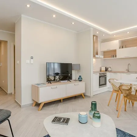 Karla Apartment *