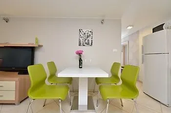 Karla Apartment