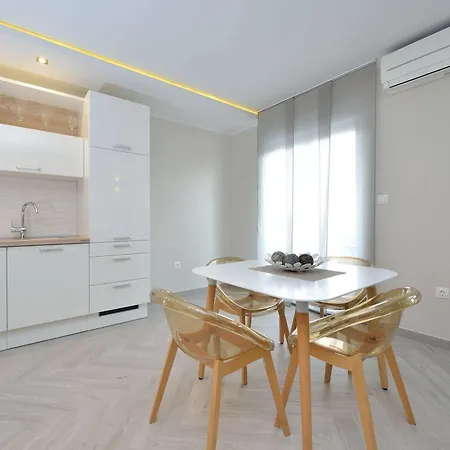 Appartement Karla *